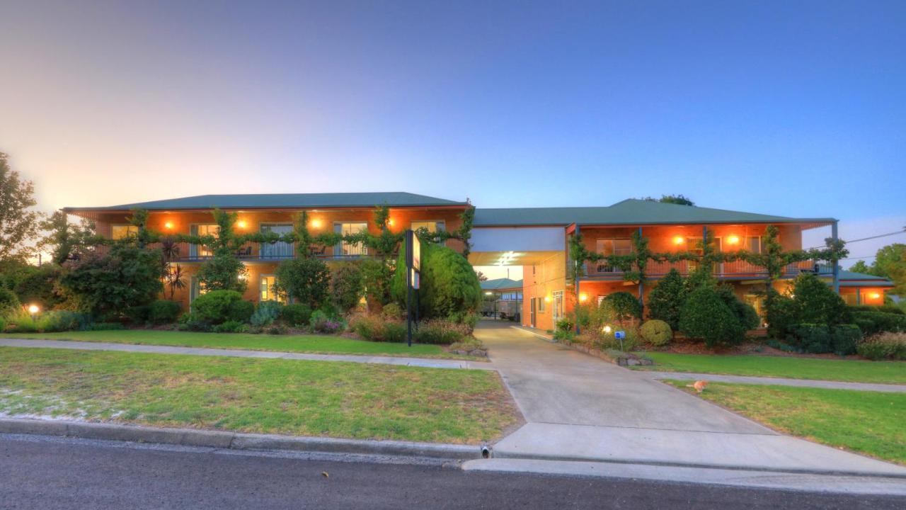 The Vines Motel & Cottages Stanthorpe Zewnętrze zdjęcie